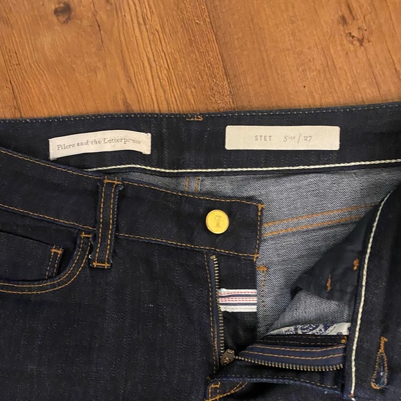Anthropology’s Pilcro and the LetterPress 🦋 Dark denim jeans Sz 27 - Picture 2 of 4